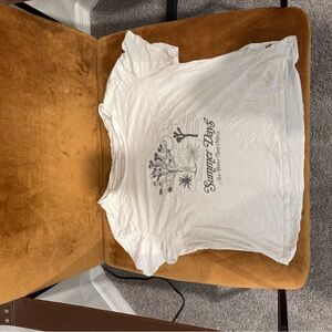 Levi's White Crop Top with Gray Graphic